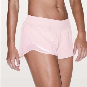 Dusty pink lululemon hotty hot shorts